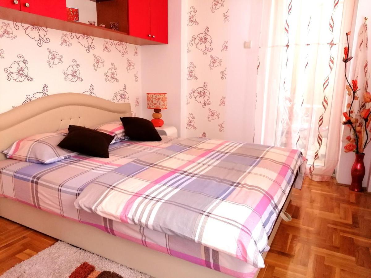 Apartman Nena Nova Varos Luaran gambar