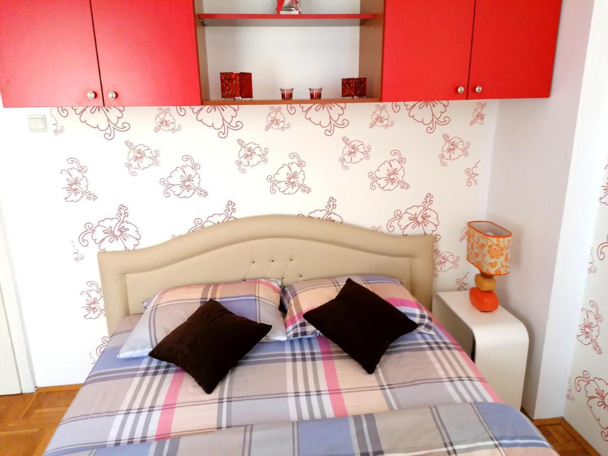 Apartman Nena Nova Varos Luaran gambar