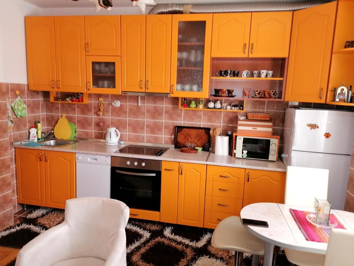 Apartman Nena Nova Varos Luaran gambar