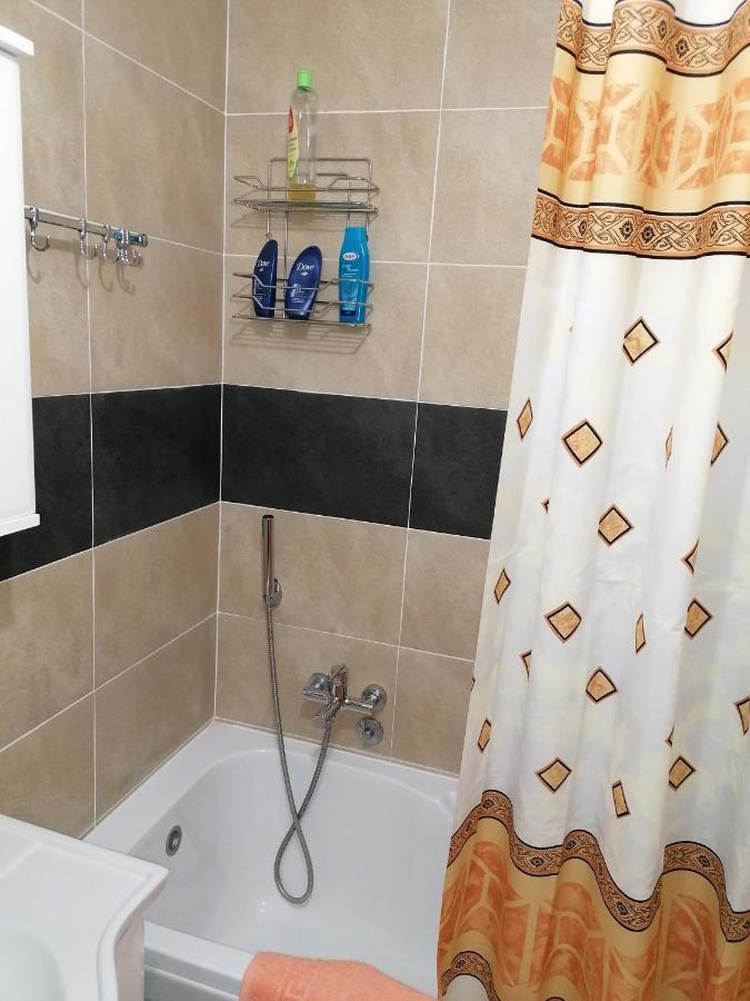 Apartman Nena Nova Varos Luaran gambar